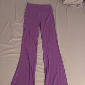 plum purple lulu flare leggings size 6